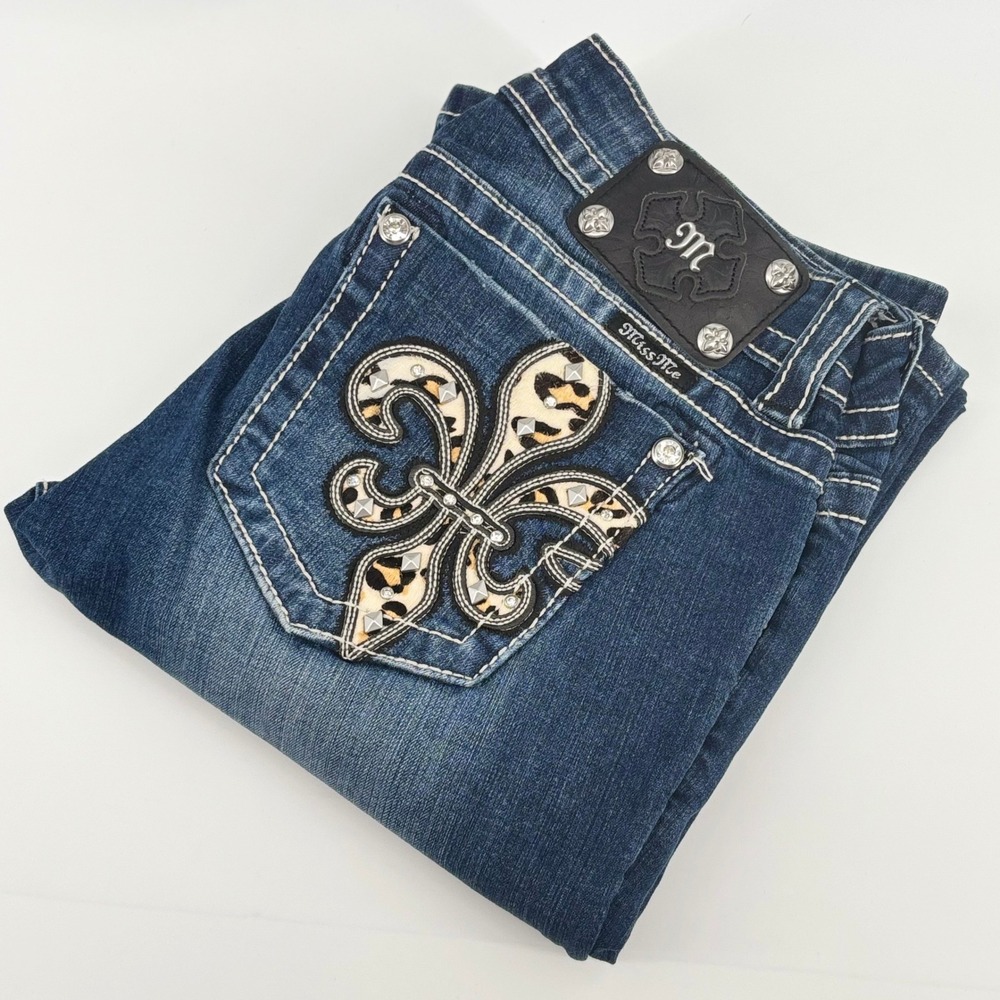Miss Me Mid Rise Bootcut Jeans Blue Fleur De Lis Leopard Print Studded Size 29
